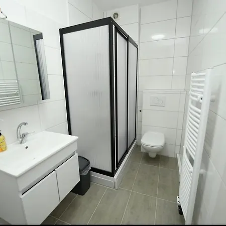 Royal 102 Apartmán *
